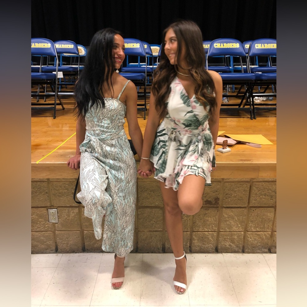 TRAC Floral Romper - Picture 4 of 4